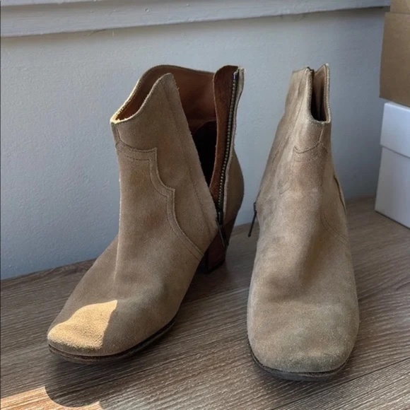 Isabel Marant Tan Suede Ankle Boots - Picture 6 of 11